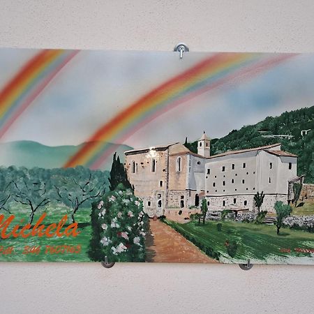 Arcobaleno Apartment Fondi Bagian luar foto